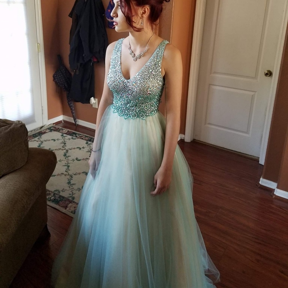 Camille la vie prom dress/gown